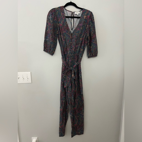 Evereve Ember Floral Paisley Puff Sleeve Button Front Jumpsuit - Picture 3 of 7